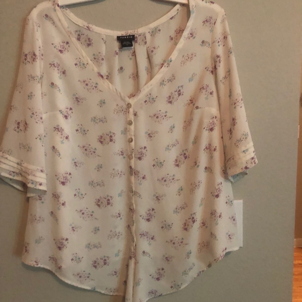 Front tie blouse torrid size 0